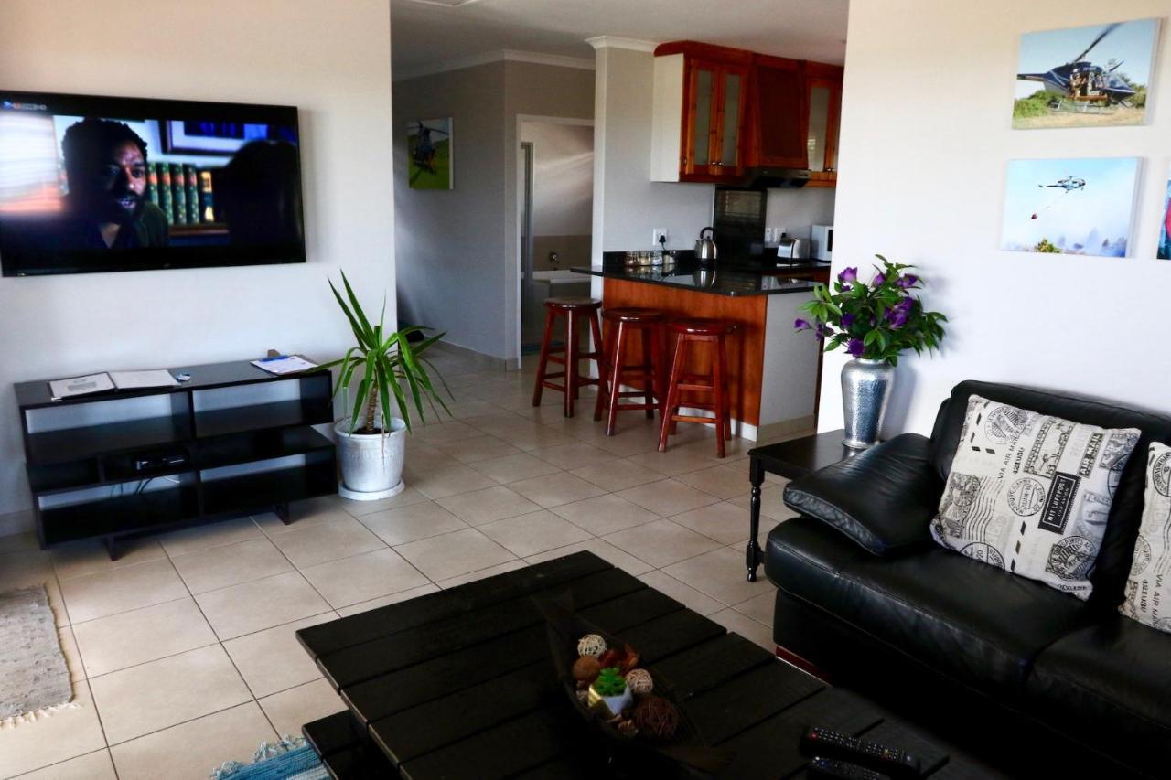 Chopper Corner Bed & Breakfast La Lucia Bagian luar foto