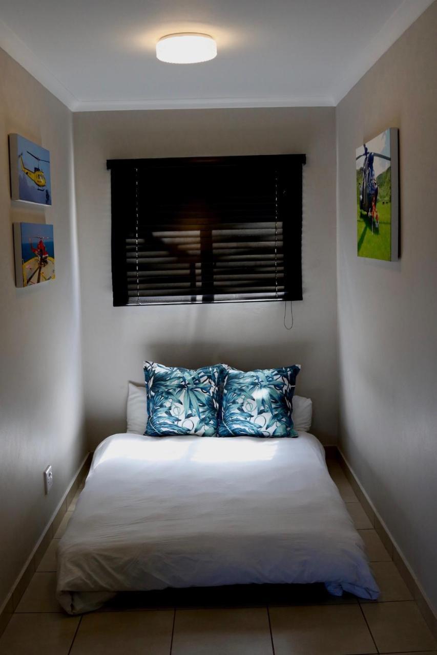 Chopper Corner Bed & Breakfast La Lucia Bagian luar foto