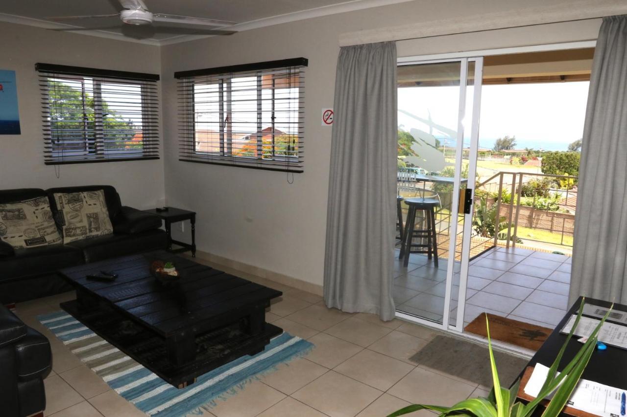 Chopper Corner Bed & Breakfast La Lucia Bagian luar foto