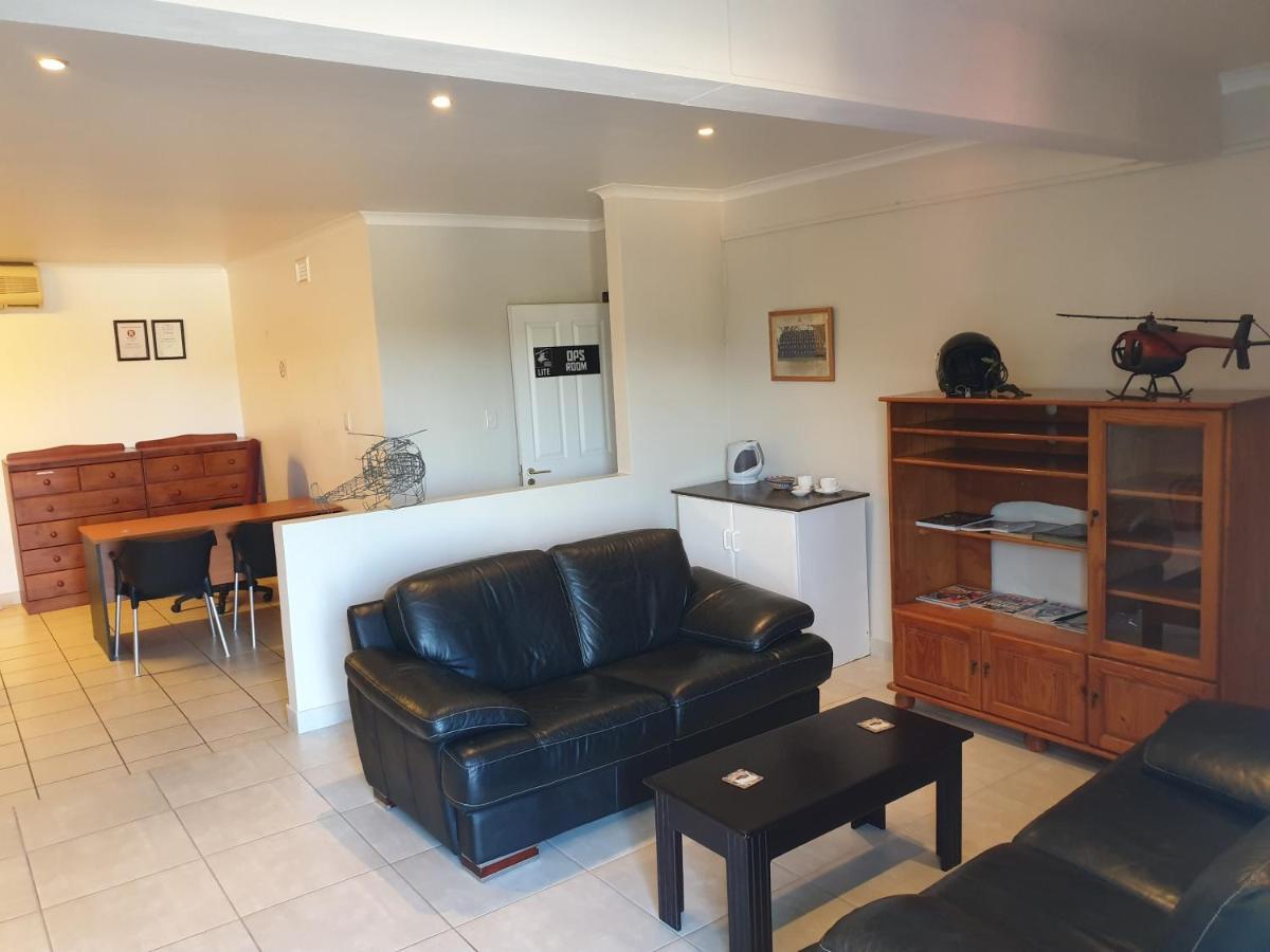 Chopper Corner Bed & Breakfast La Lucia Bagian luar foto